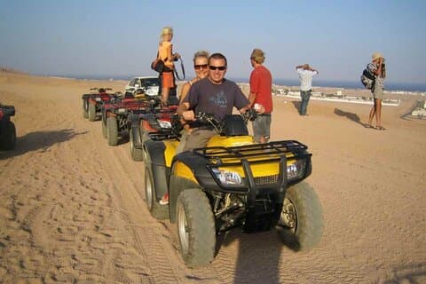 Excursion matinale dans le désert de Hurghada en VTT, pick-up