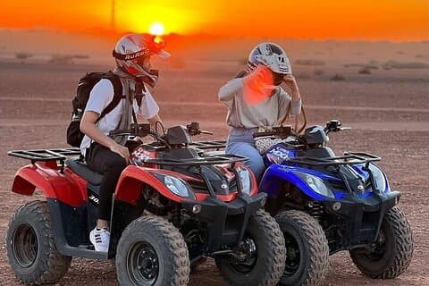 Agafay Deserts Quadbiken, Diner & Show – Magische Ontsnapping