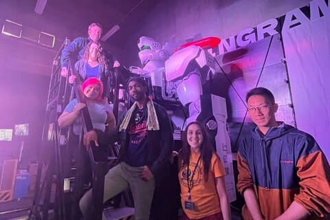 Tour privado de 5 horas por la ciudad de Tokio y tour de pilotaje con robot gigante de 5 metros