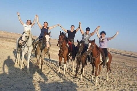 1 Stunde Reiten in der erstaunlichen Wüste & Transfer : Marsa Alam