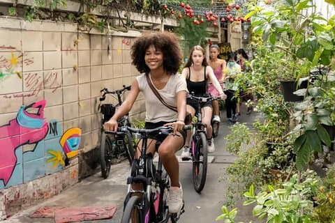 Bangkok Street Food Bike Tour med autentisk hjemmelaget måltid