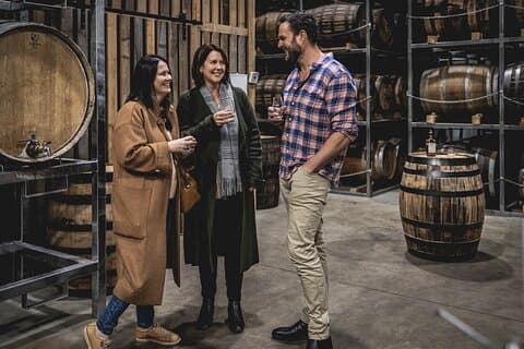 Private Tassie Distillery Tour - Tastings, Lunch and Morning Tea