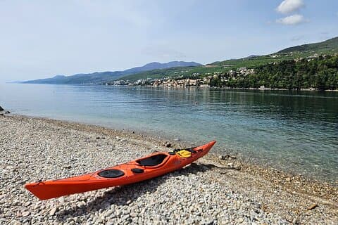 Rijeka naar Brsec Begeleide Zeekajak Tour