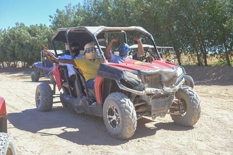Sharm El Sheikh : ATV, Kamelritt mit Grillabendessen und Show