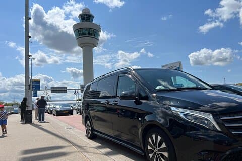 Privat transfer fra Amsterdam City til Schiphol lufthavn AMS