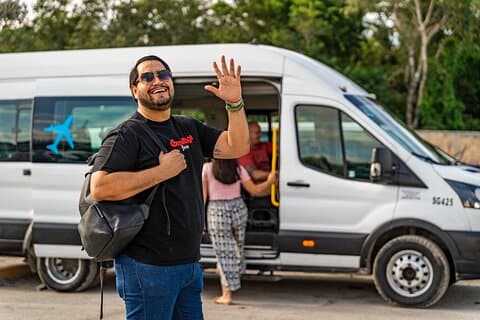 Transporte privado do Aeroporto de Cancún para Playa Paraiso
