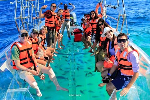 Crystal Clear Boat Tour: See all of the tourist locations