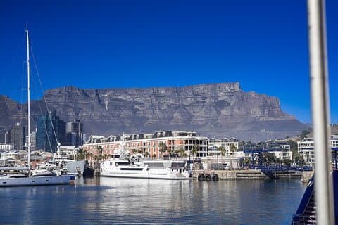 Restauranter i nærheten av Robben Island, Bo-kaap & Table Mountain Tour