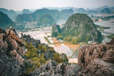 Explore o norte do Vietnã Hanoi, Ninh Binh e Halong Bay