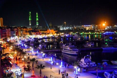 Hurghada City Tour Mercados Marina e insights culturais