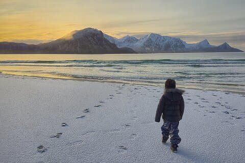 Snowshoeing in the Lofoten in French