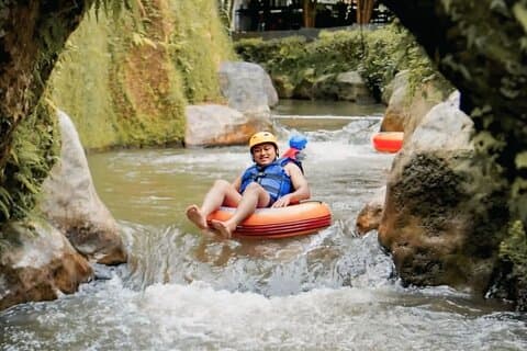 Aventura en cuevas en Ubud, Bali – Todo Incluido
