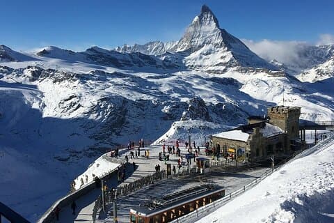 Tour privato di un giorno al villaggio di Zermatt, paradiso dei ghiacciai da Zurigo