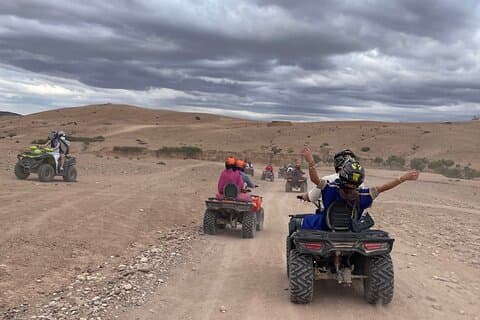 Private Agafay Desert Tour Camel ride og ATV med middag show