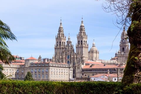 Hello Santiago DE Compostela : プライベート2 - ガイド付き1時間シティウォーク