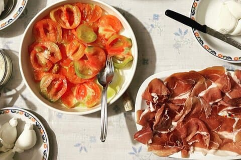 Cook with an Italian Family by the Adriatic Sea& American co-host