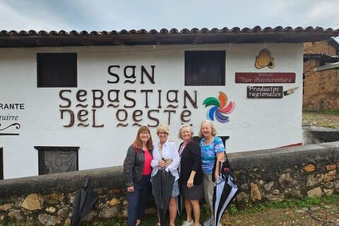 Private Experience to San Sebastián del Oeste