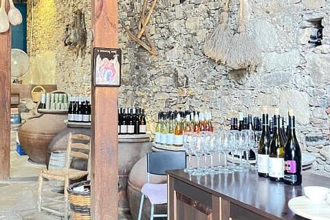 Omodos Village & Wine Journey – All Incl.Tour-min 4 people