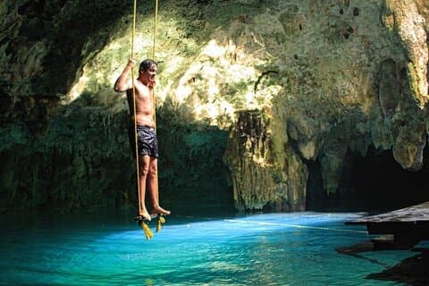 ATV Zipline Cenote svømming og tequila smak med Pick Up