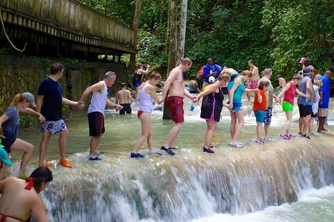 Ocho Ríos Jamaica : Tour combinado de Dunn's River Falls y River Tubing
