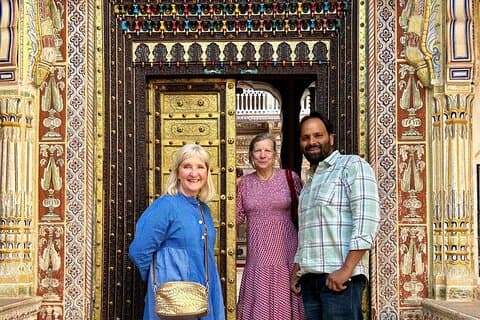 2 - Dag Jaipur till Mandawa Nawalgarh och Mukundgarh Havelis Tour