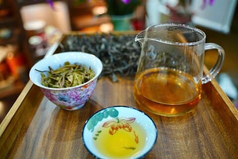 Dagelijkse authentieke Vietnam theeproeverij & treinstraattour