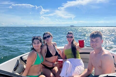 Miami Boat-Private Boat Ride Tours med erfarne kaptajn