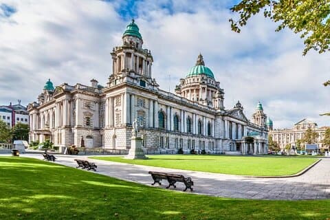 Visite à pied autoguidée de Belfast avec une APP