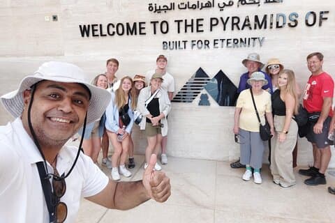 From Sharm ElSheikh Guided Day Trip to Cairo by Bus