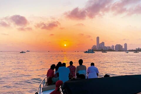 Golden Hours Cartagena: Sunset Boat Ride, Open Bar & Island Party