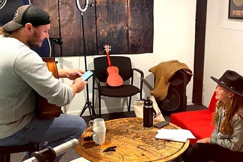 Skriv och spela in med en Nashville Songwriter
