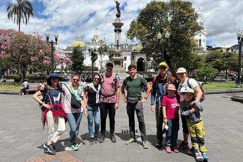 Quito privat tur: Gamlebyen, Midt i verden og taubane