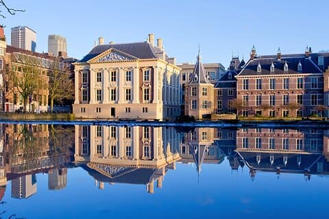 Private 10 Hour Tour of Rotterdam and The Hague from Amsterdam
