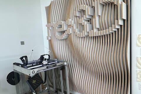 Werksbesichtigung für 3D-Drucker plus 2 Fuß hohe Rakete!
