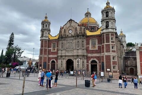Visita à Basílica de Guadalupe e Teotihuacan
