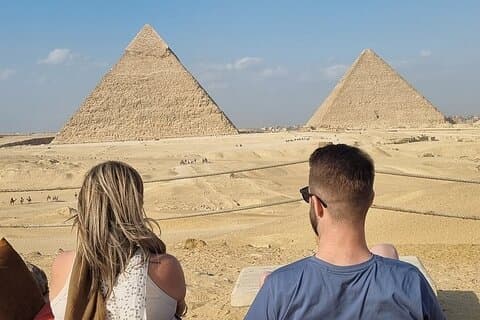 VIP Half Day Tour Giza Pyramids with Lunch at 9 Pyramids Lounge