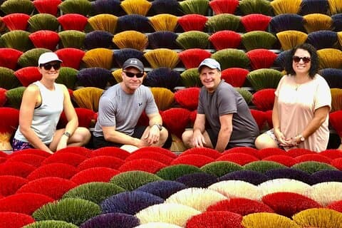 Hanoi: Quang Phu Cau Røgelsesby & Ninh Binh Small Group Tour