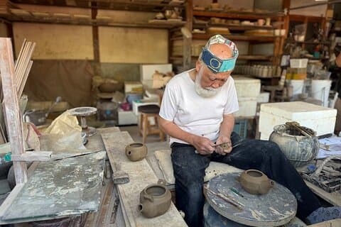Tamba-yaki Pottery Kiln Tour with English Guide