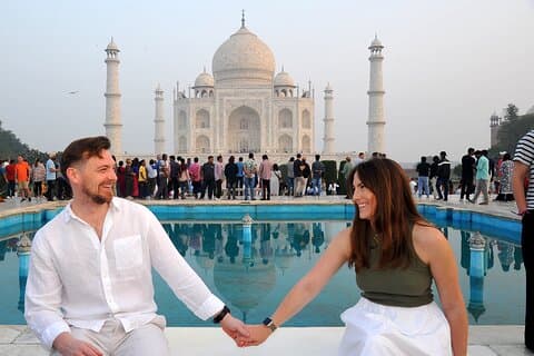 Private Taj Mahal Sunrise and Agra Day Tour em carro de Delhi