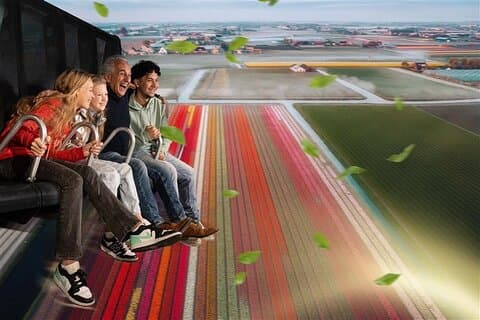 Amsterdam: Flyg högt med This is Holland & Segla kanalerna