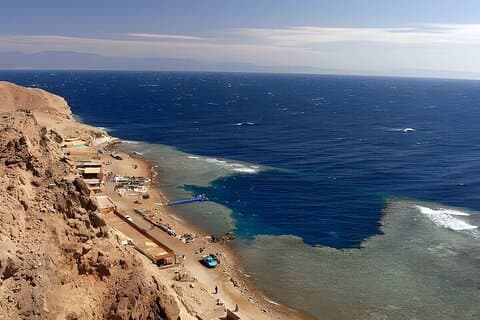 Blue Hole og Canyon Salama Busstur med lunsj - Sharm ElSheikh