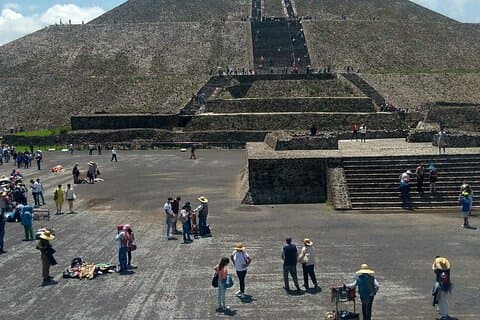 Teotihuacan og Tula pyramider Dagstur fra Mexico by