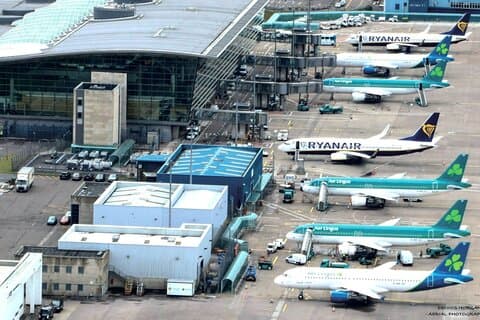 iDrive Chauffører - din lufthavnstransport i hele Irland
