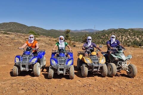 Quad rijden in de heuvels van Hammamet