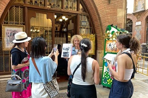 Visita guiada a pie y visita al museo de Barcelona Picasso
