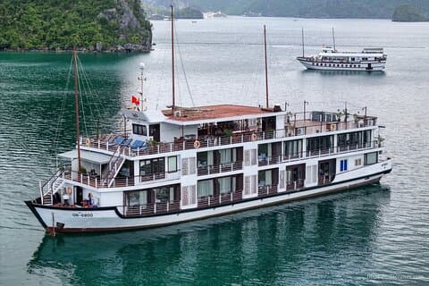 Luxe 2-daagse Halong Bay Cruise-ervaring vanuit Habor