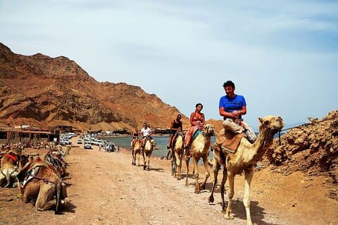 Dahab & Canyon Tour från Sharm El Sheikh