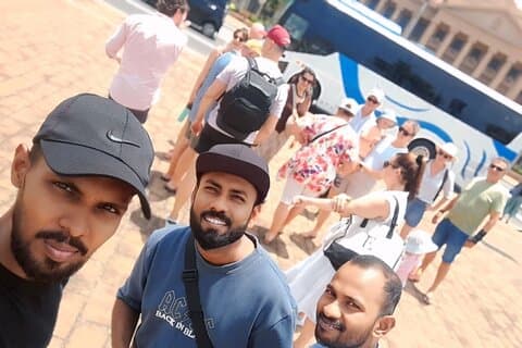Colombo City Highlights by Van & Car
