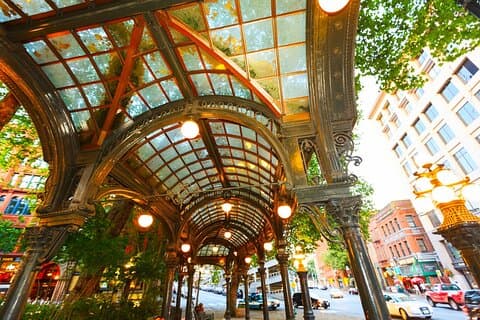 Seattle Downtown Highlights Private Guided Walking Tour