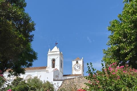 Visita del mercato di Tavira Olhão e di Ayamonte in Spagna